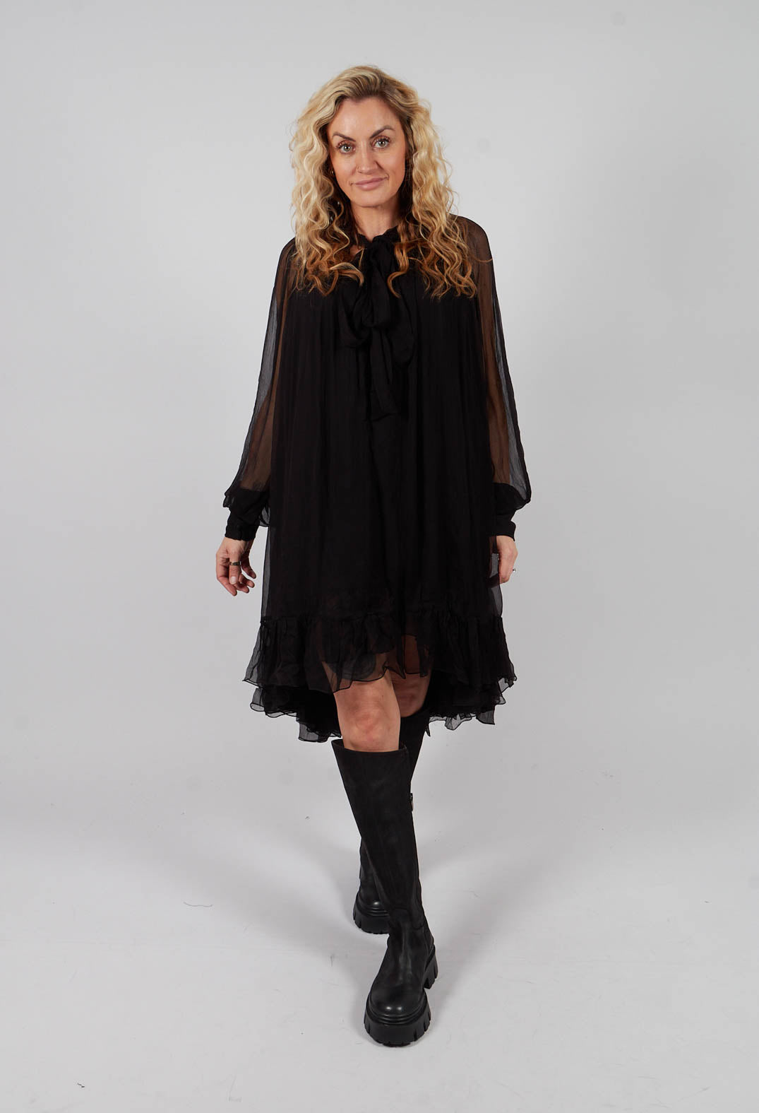 Dolly Dress in Black