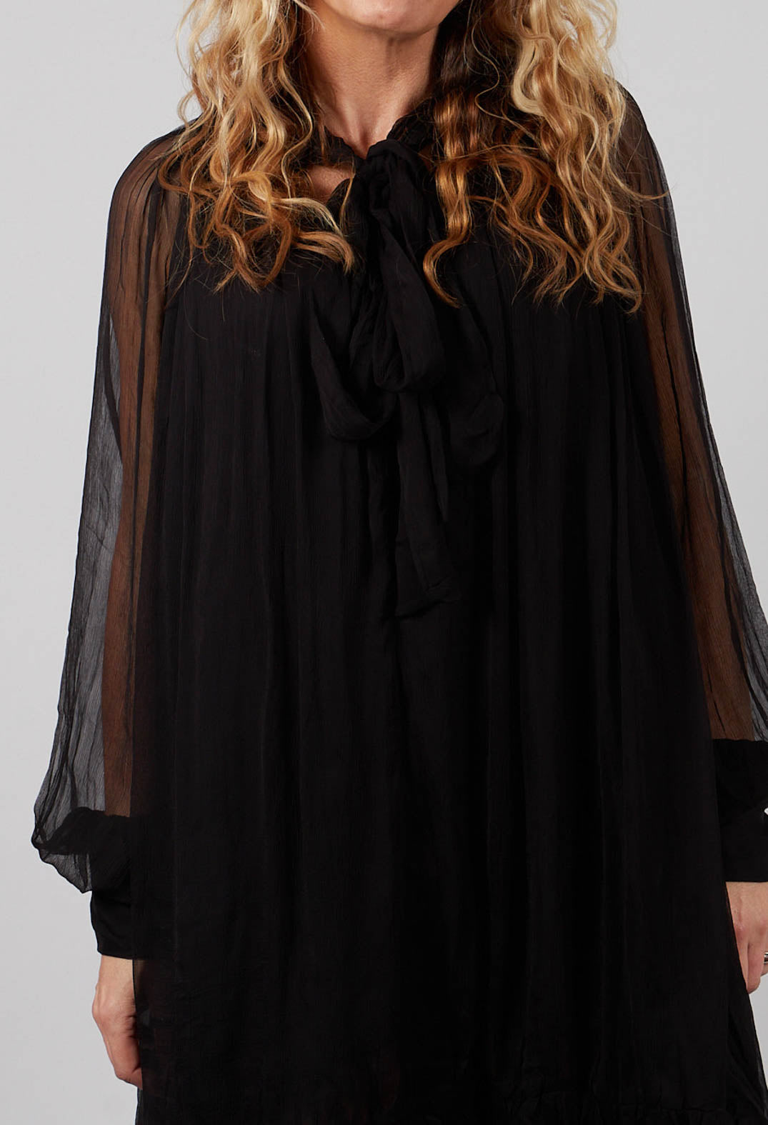 Dolly Dress in Black