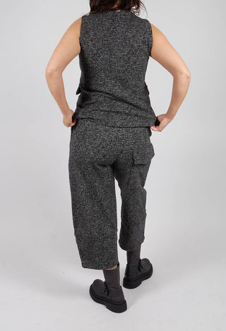 Mira J Trousers in Nero