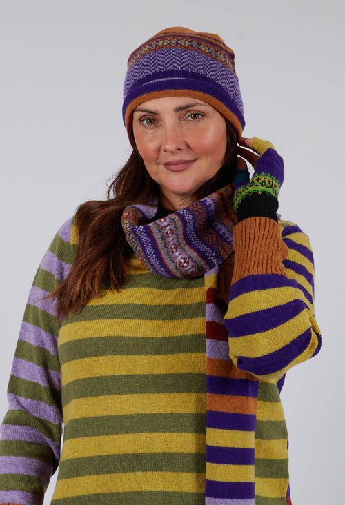 Stobo Beanie Hat in Mulberry