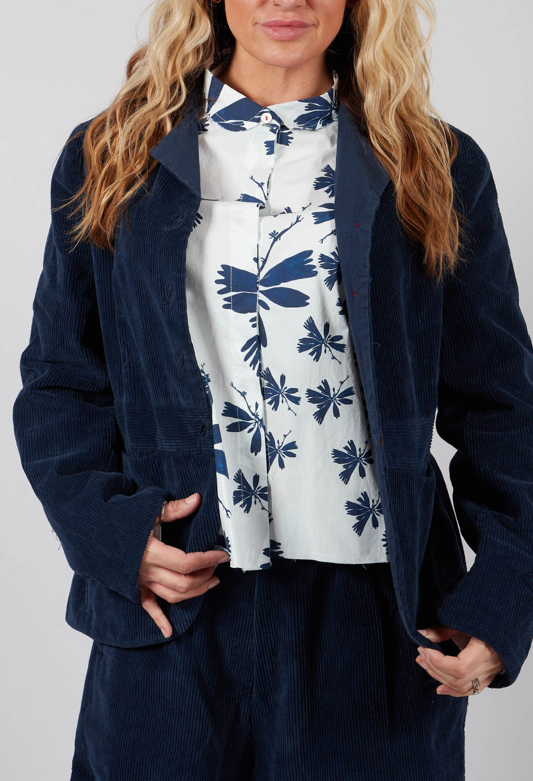 Valka Jacket in Navy