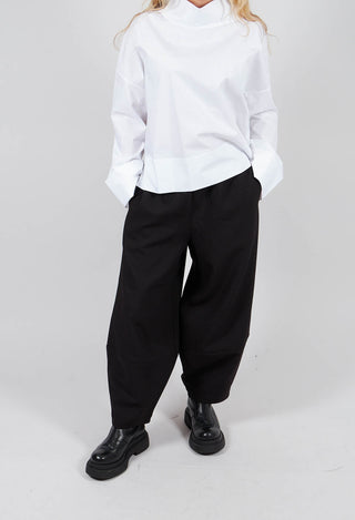 Relaxed Trouser in Black