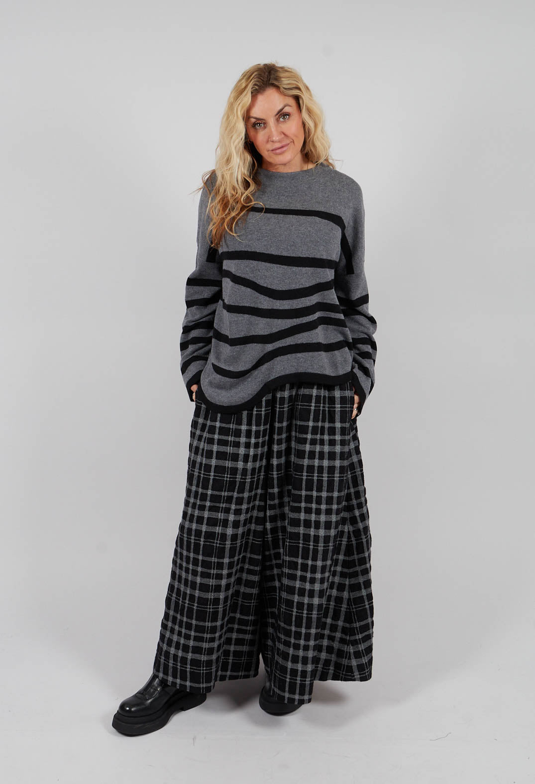 Pantskirt in Grey Check