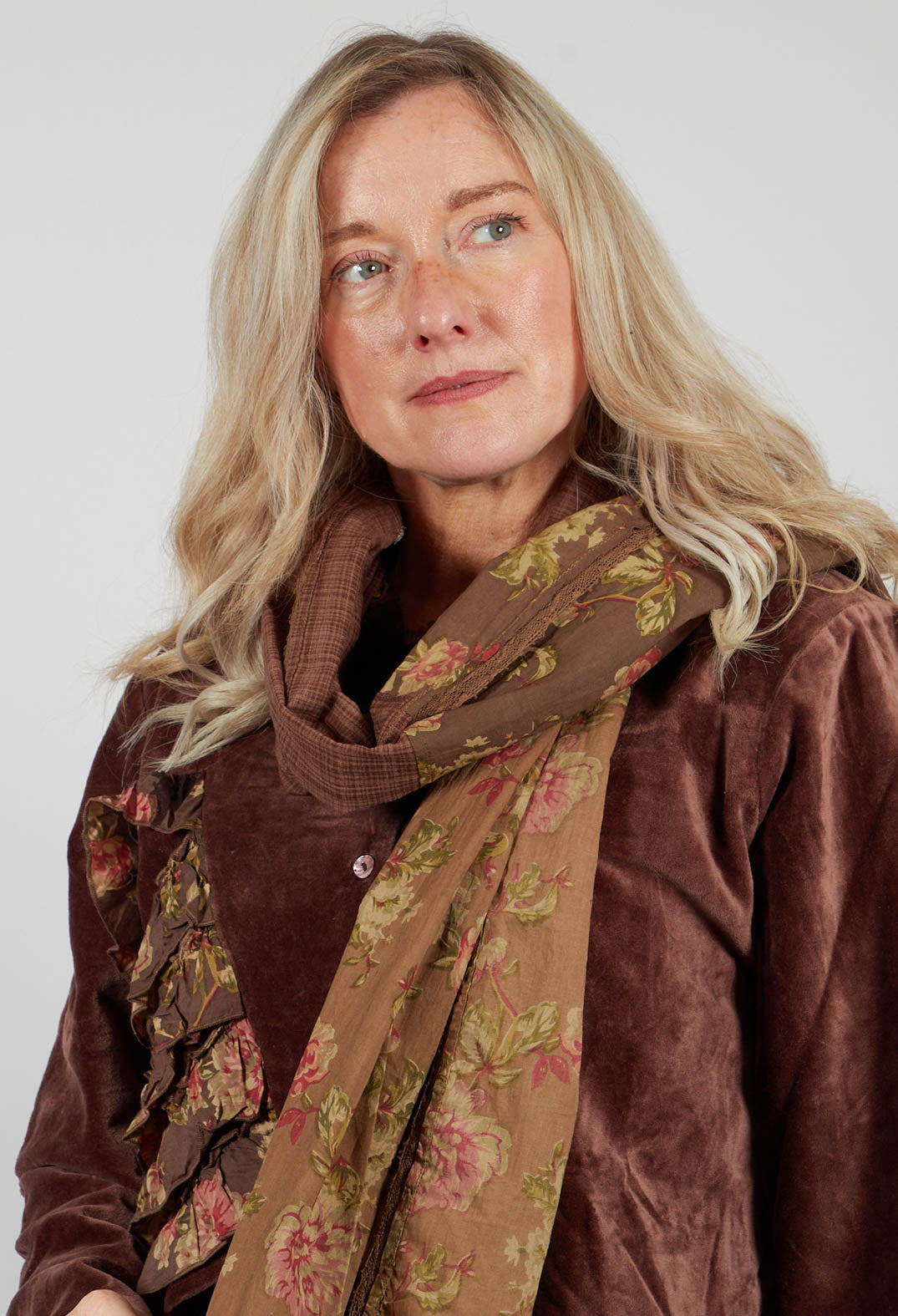 Pauline Scarf in Mixte A