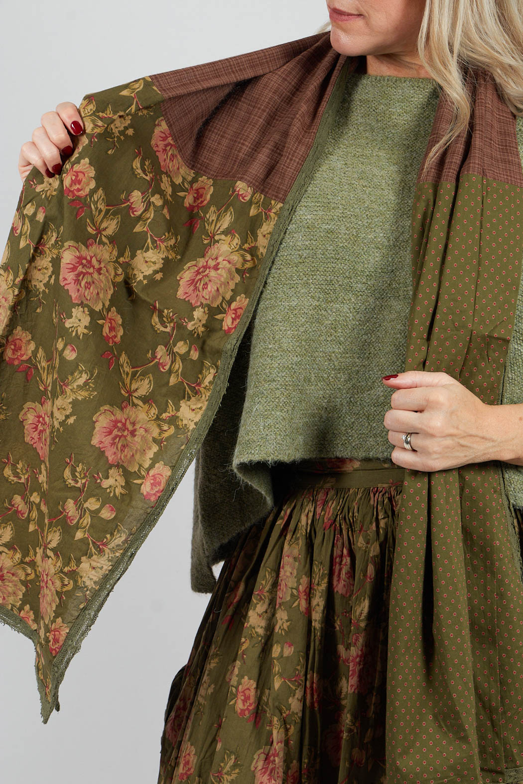 Pauline Scarf in Mixte B