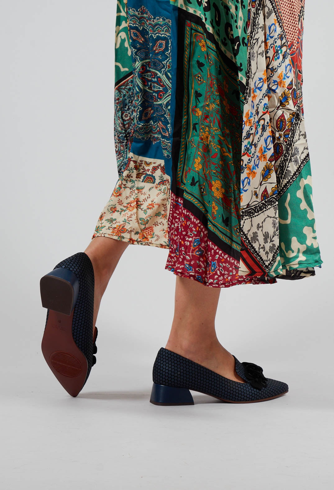 Hadros Low Heel Shoes in Navy