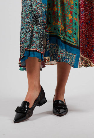 Halvi Low Heel Shoes with Bow in Black