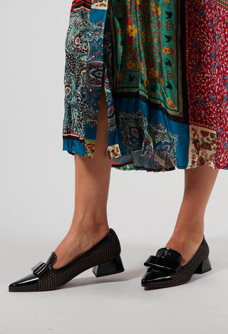 Halvi Low Heel Shoes with Bow in Black