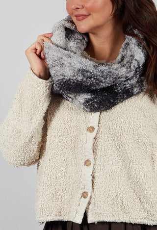 Hübschhals scarf in Satt