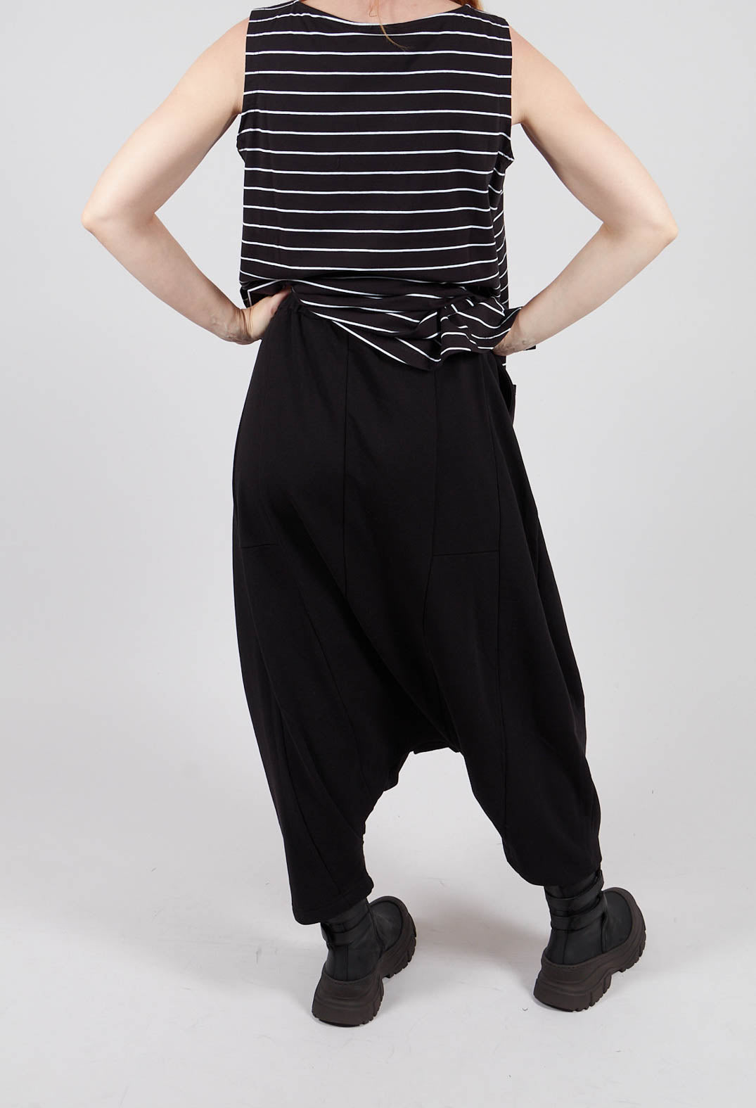 Lounge Pant in Black