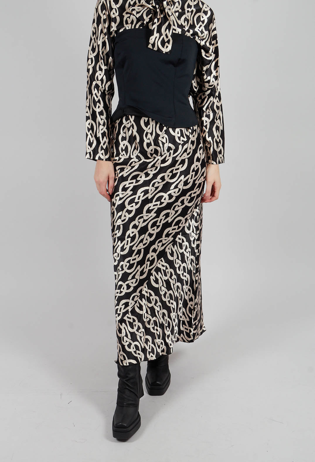 Fuba Skirt in Black and Beige