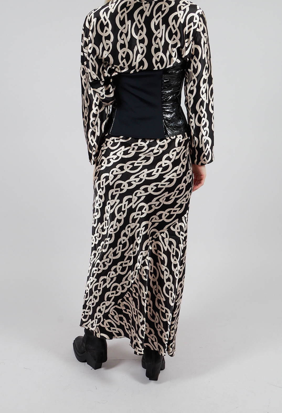 Fuba Skirt in Black and Beige