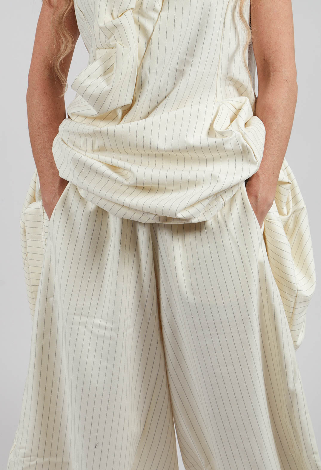 Wide Tulip Hem Trousers in Cream