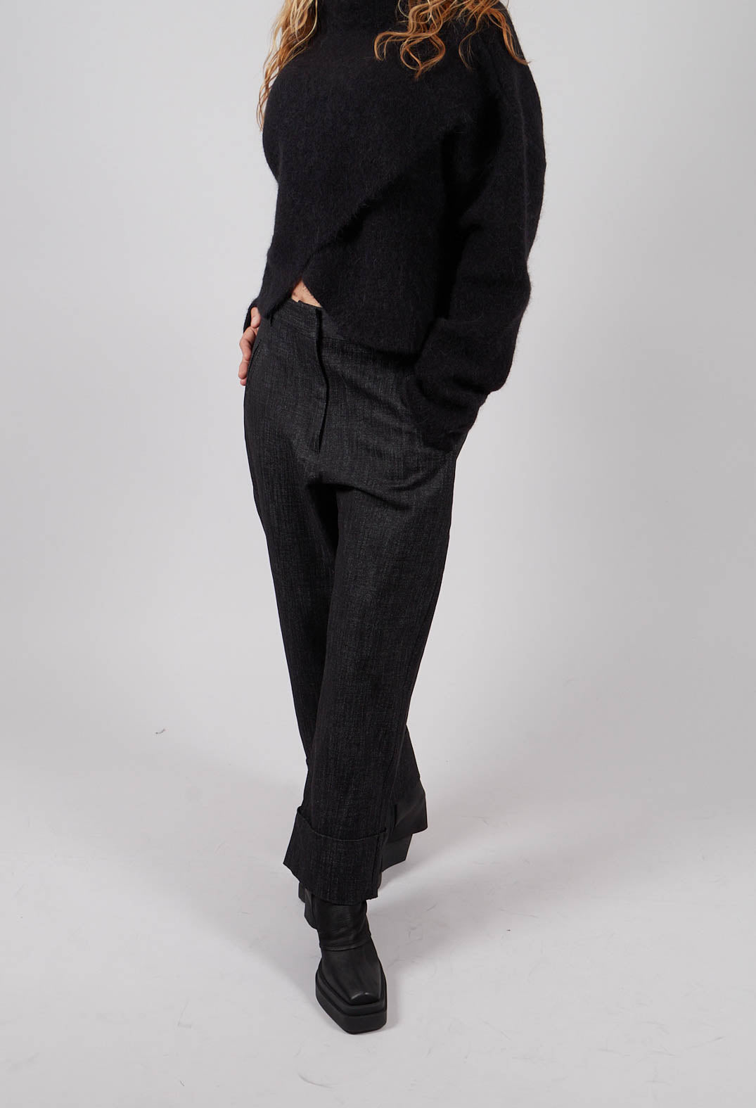 Zoe Trousers in Black Gaf