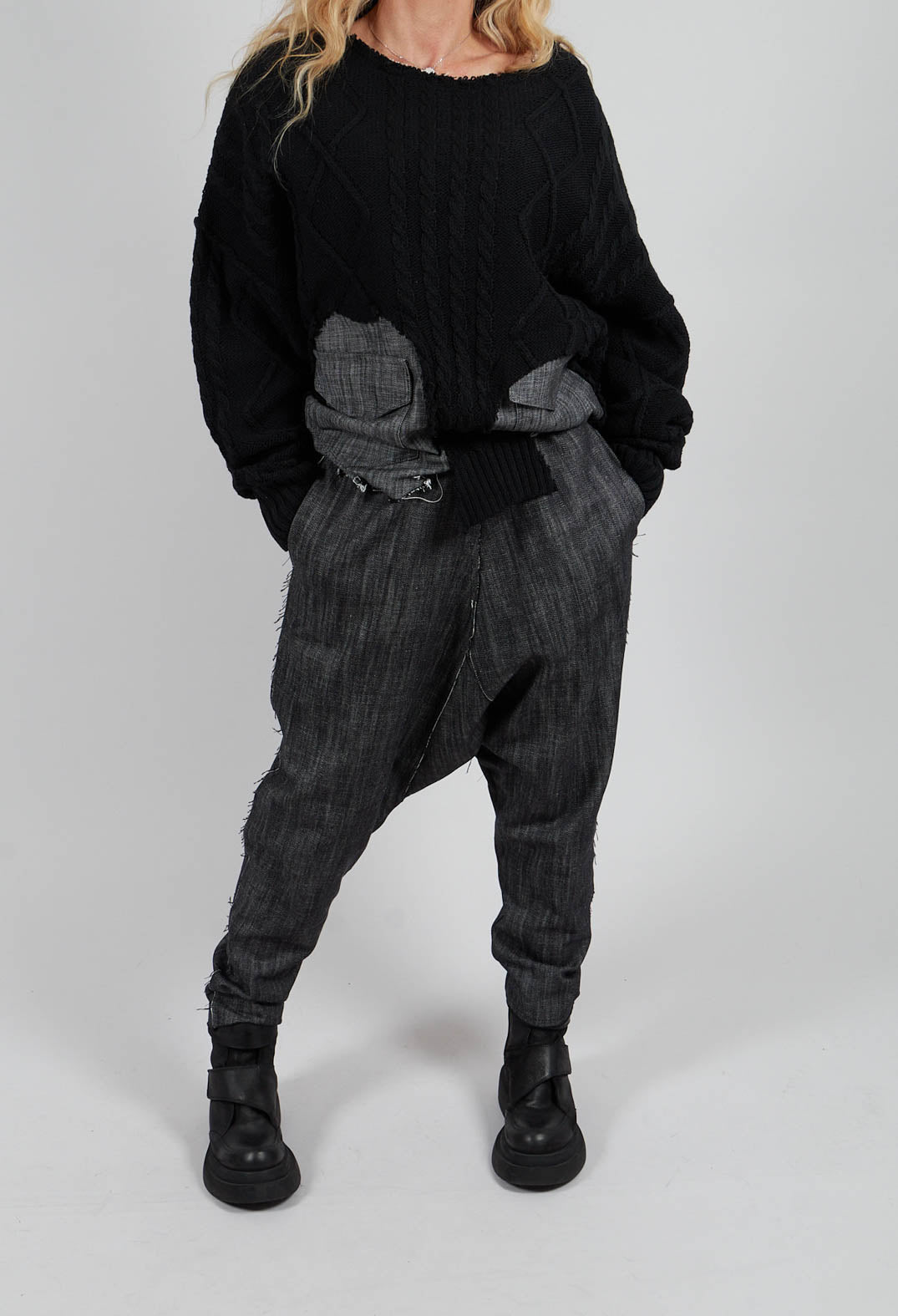 Drop Crotch Trousers in Jeans Black