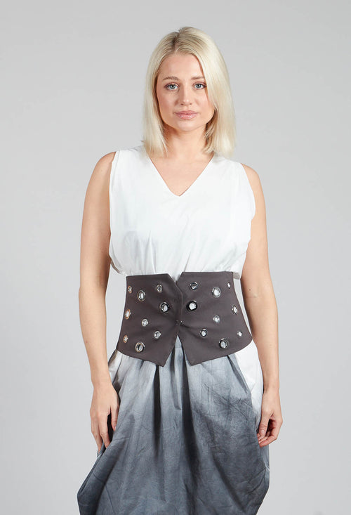Asymmetric Belt in Carbone