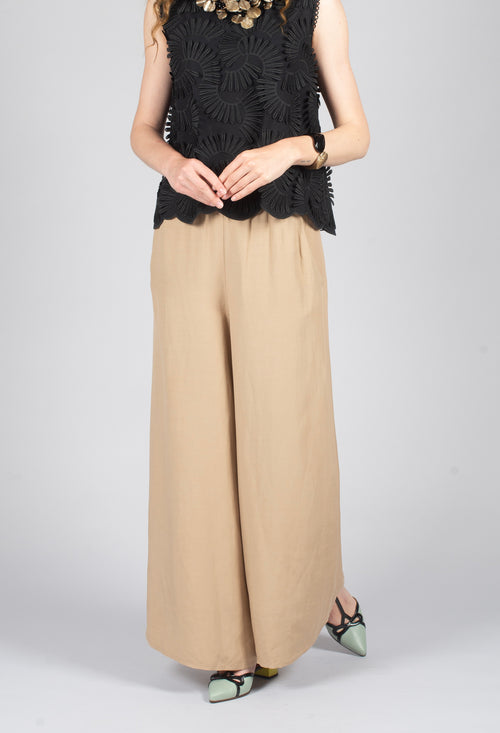 Fedra Flared Trousers in Cafe Au Lait
