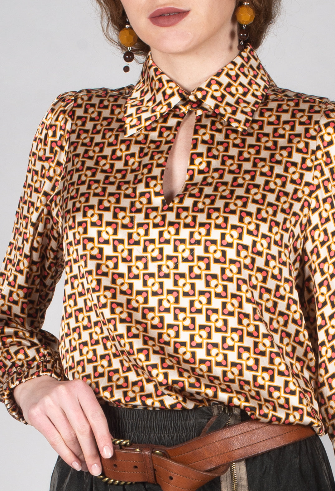 Kikkidea Blouse in Nando Black