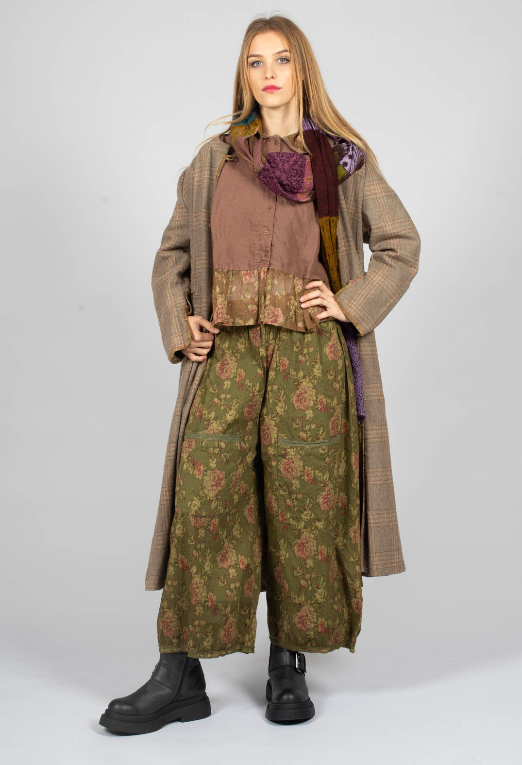 Gus Trousers in Popeline Mousse Fleure