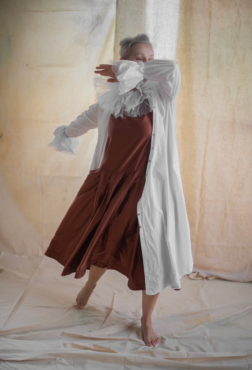 Sleeveless Pleated Dress SC in Coral