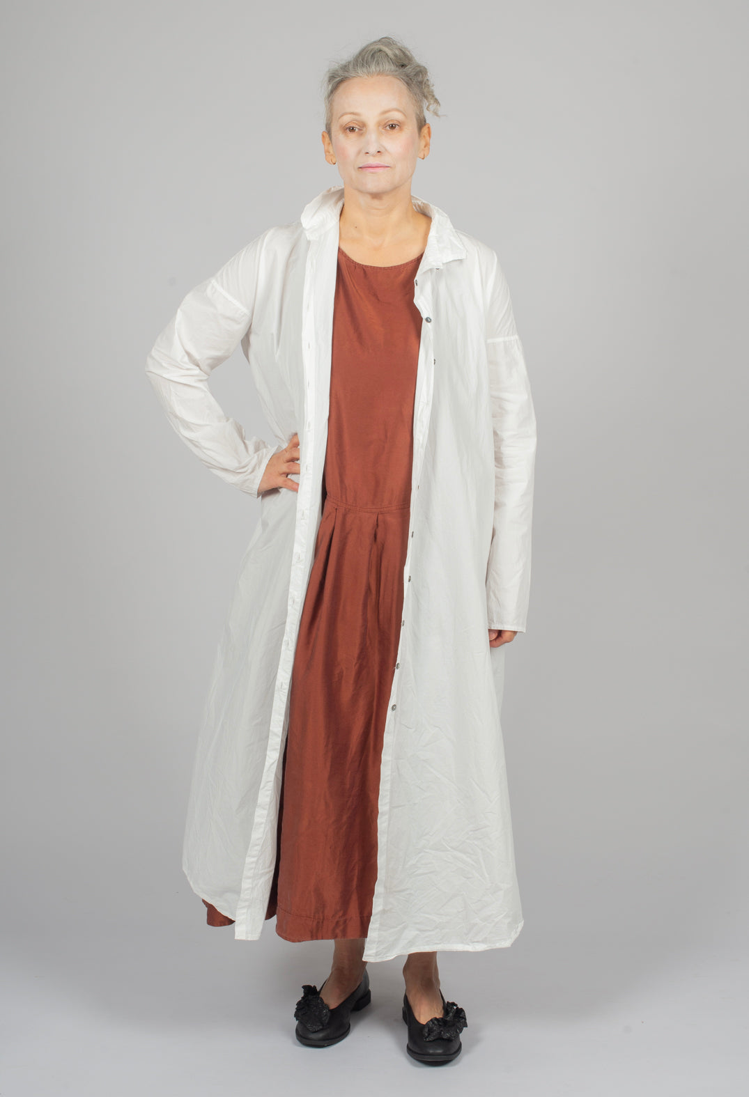 Sleeveless Pleated Dress SC in Coral