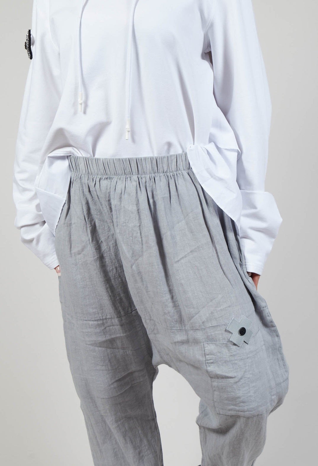 Dropcrotch Trousers in Grey