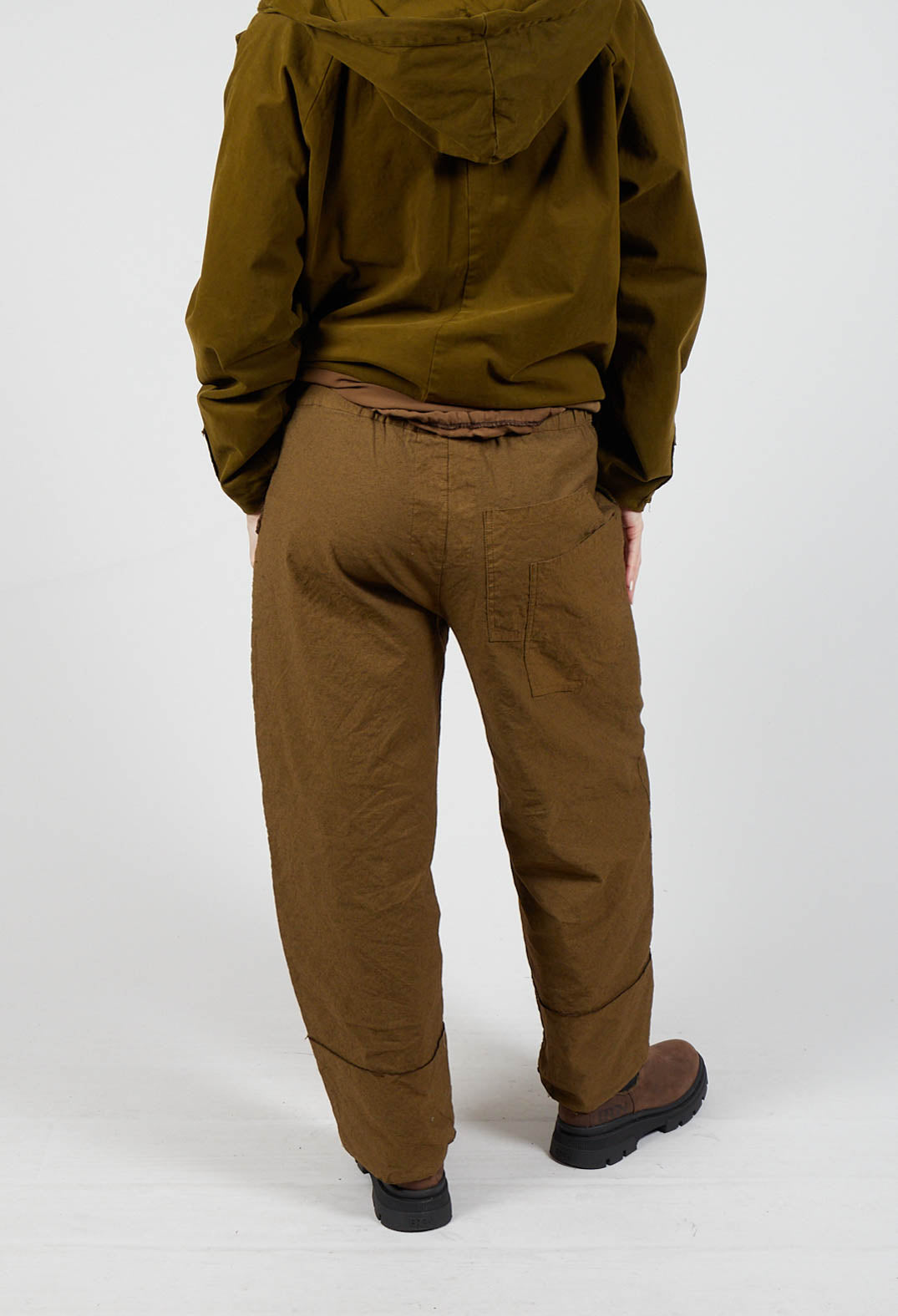 Wide Leg Cropped Trousers in Oliva