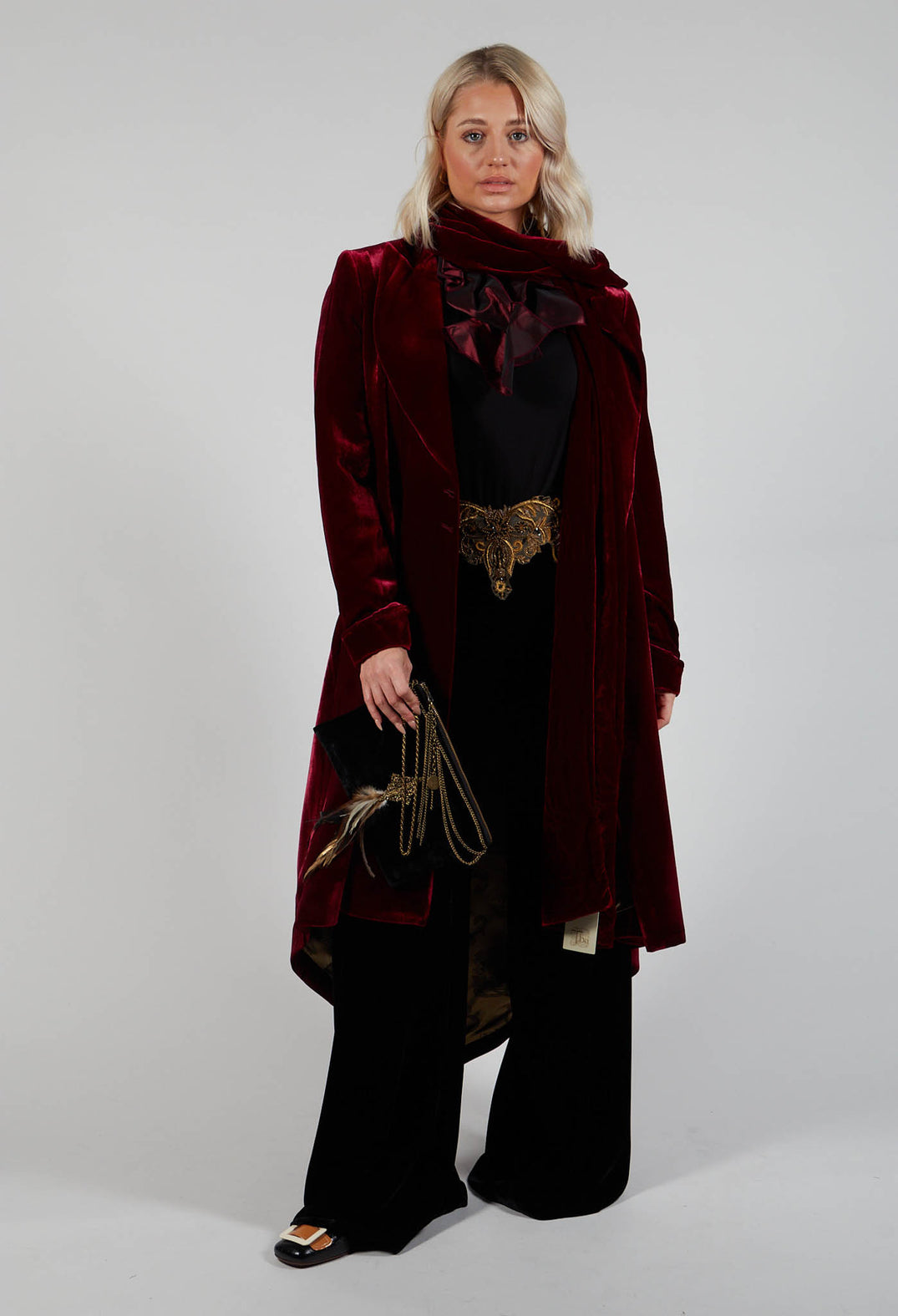 Jersey Top with Contrasting Sleeves and Neck in Black and Burgundy