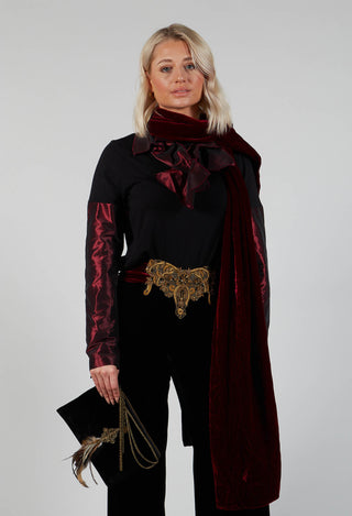 Jersey Top with Contrasting Sleeves and Neck in Black and Burgundy