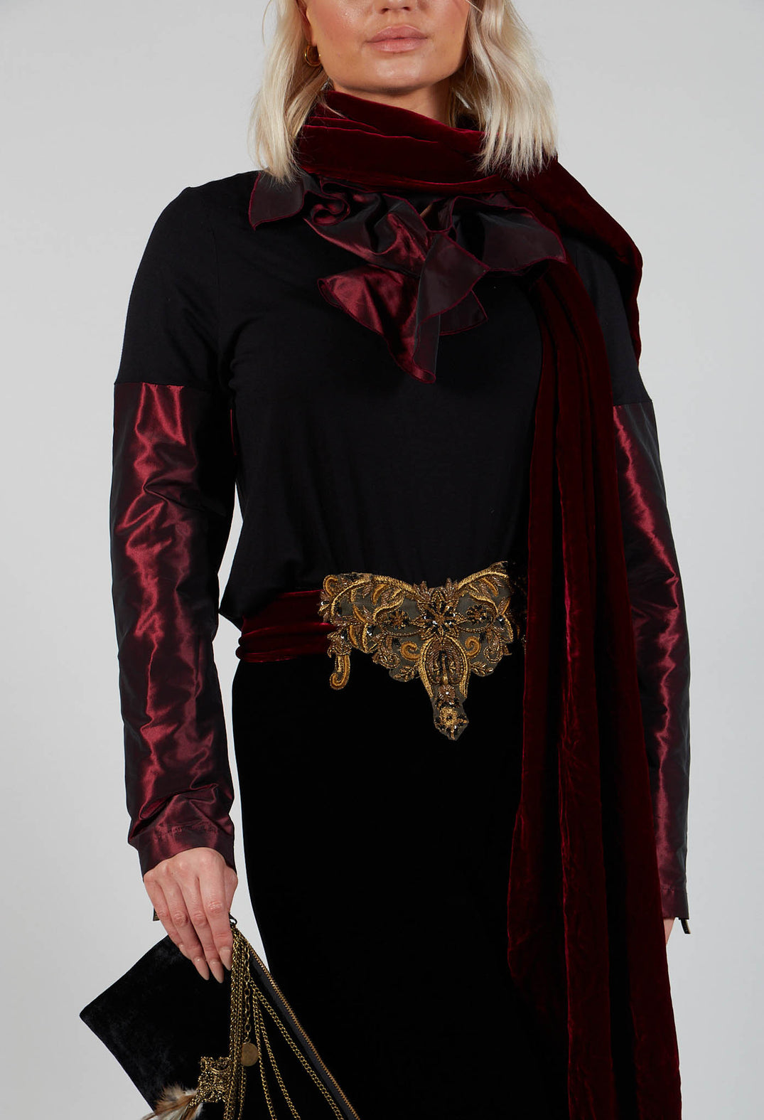 Jersey Top with Contrasting Sleeves and Neck in Black and Burgundy
