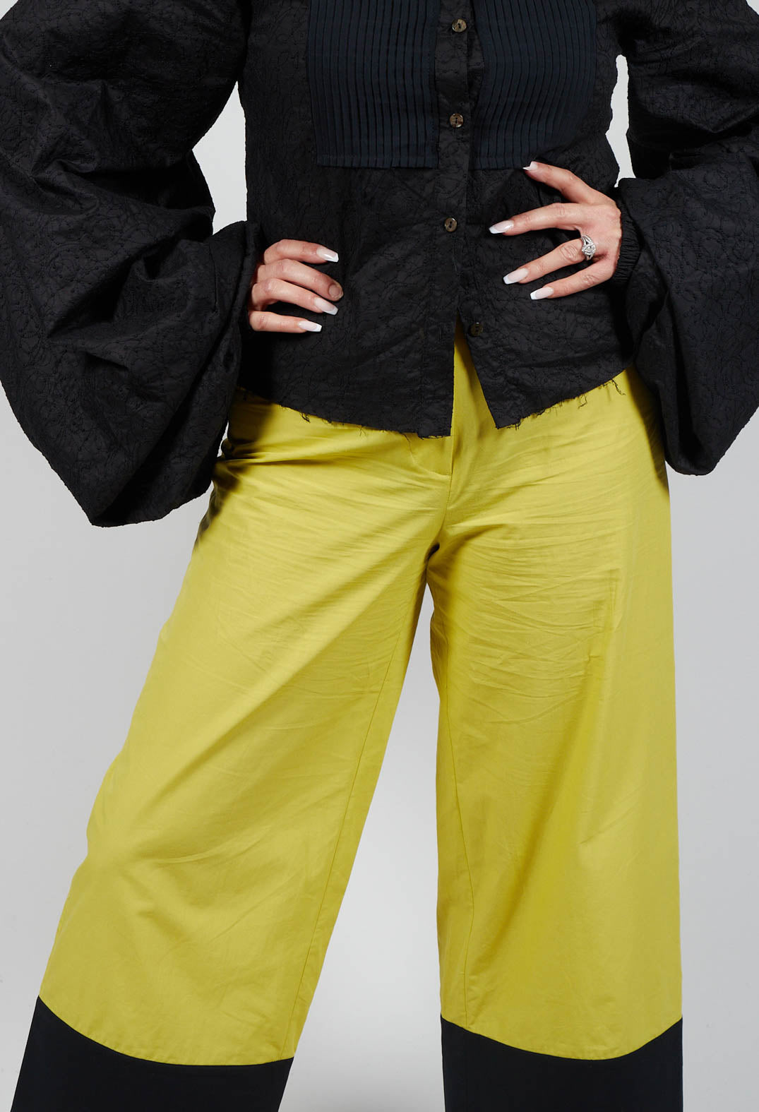 Colour Block Wide Leg Trousers in Haruna Green / Black