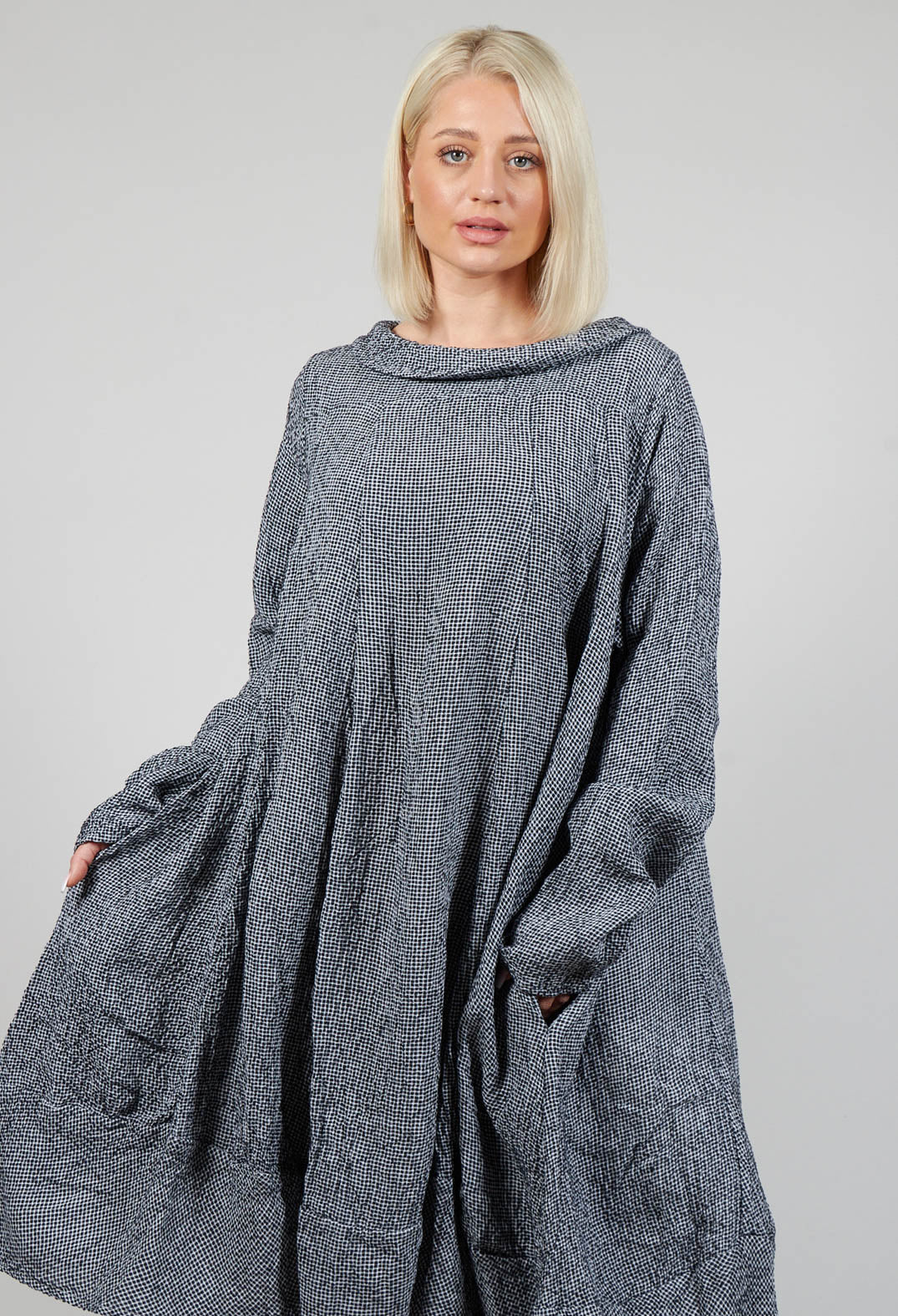 Herbrechen Dress in Schnee White