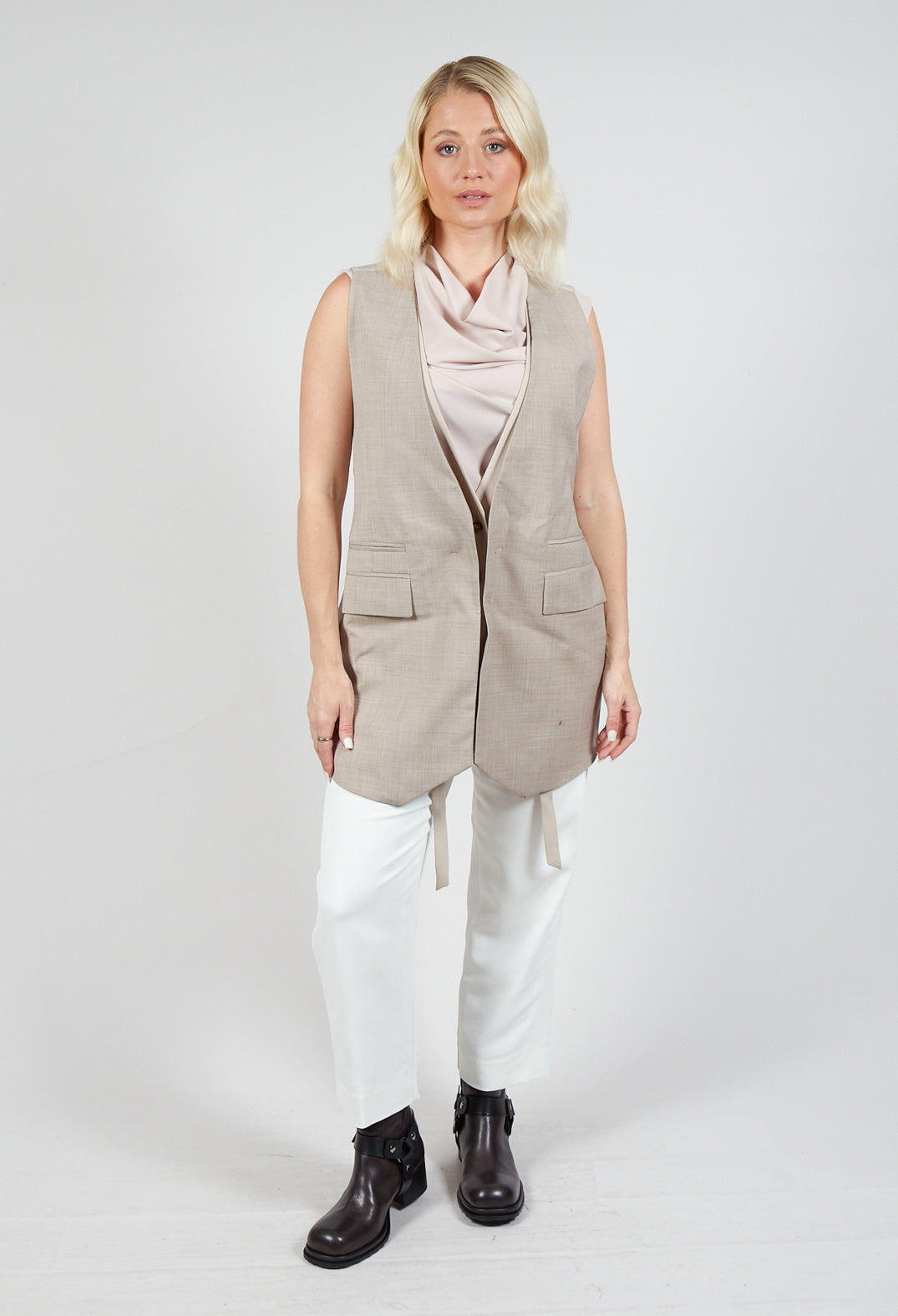 Kraken Waistcoat in Beige