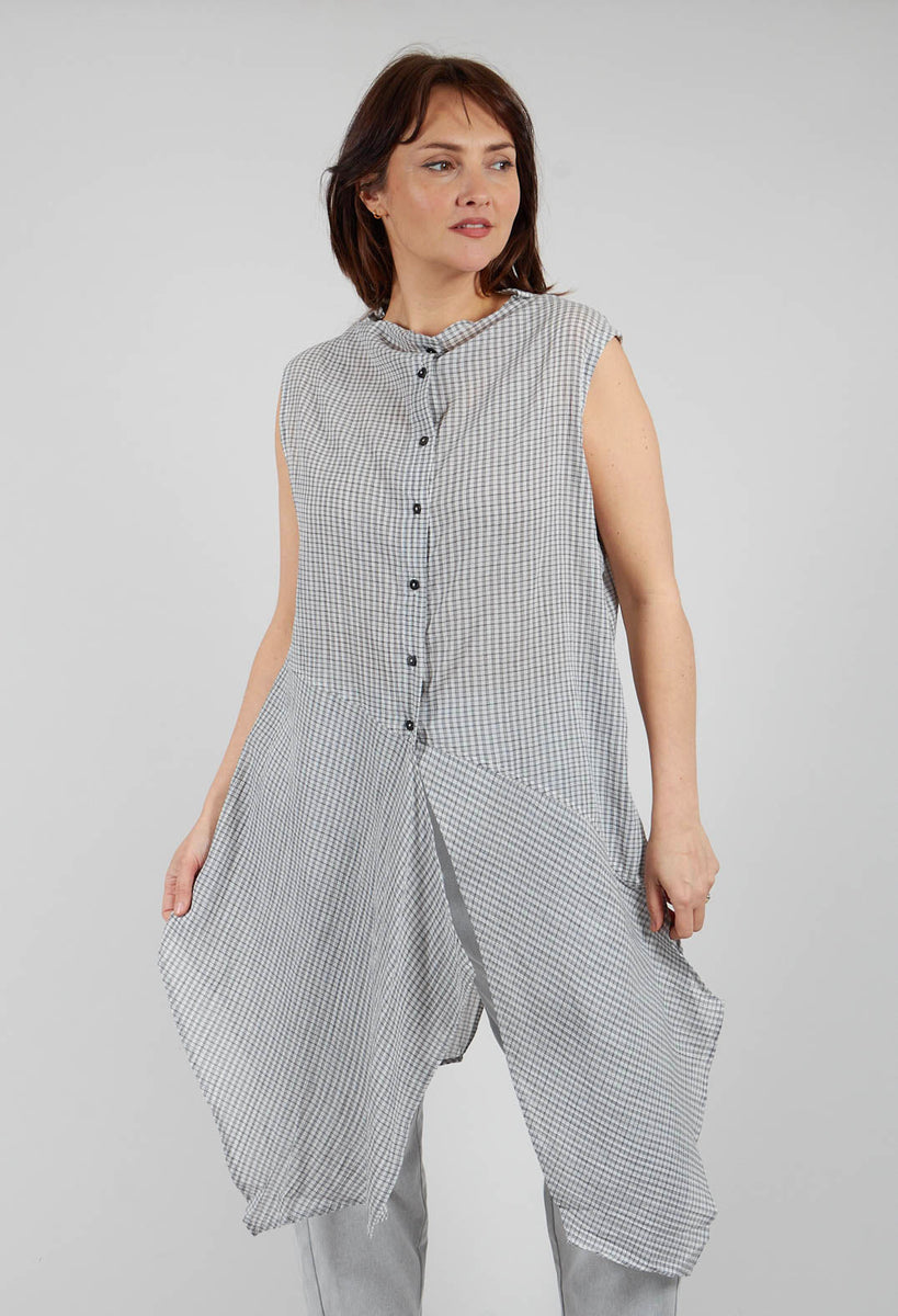 Moyuru Longline Sleeveless Shirt in White Check | Olivia May