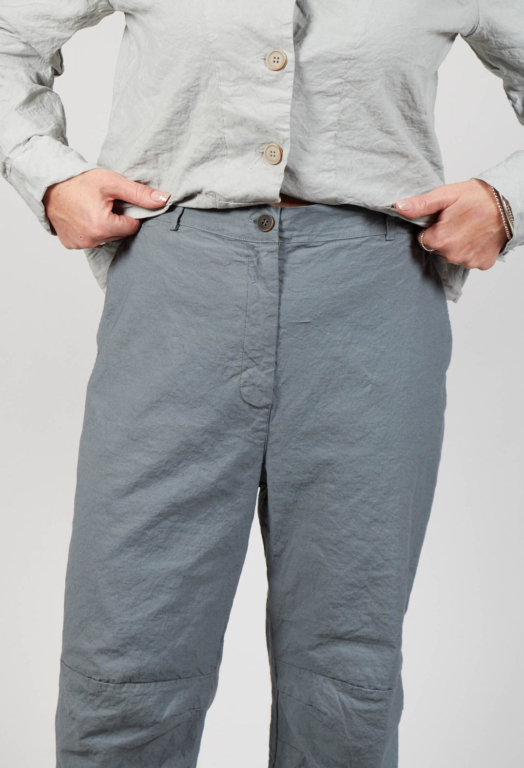 Trousers in Ferro