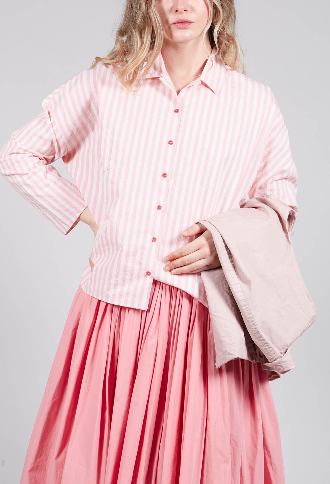 Cropped Shirt in Pink