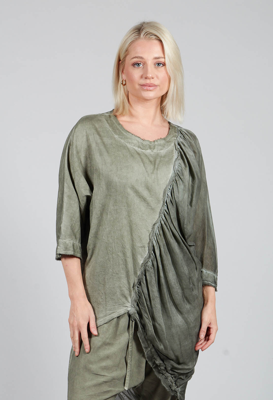 3/4 Sleeve T Shirt in Contone Tinto Freddo Olive