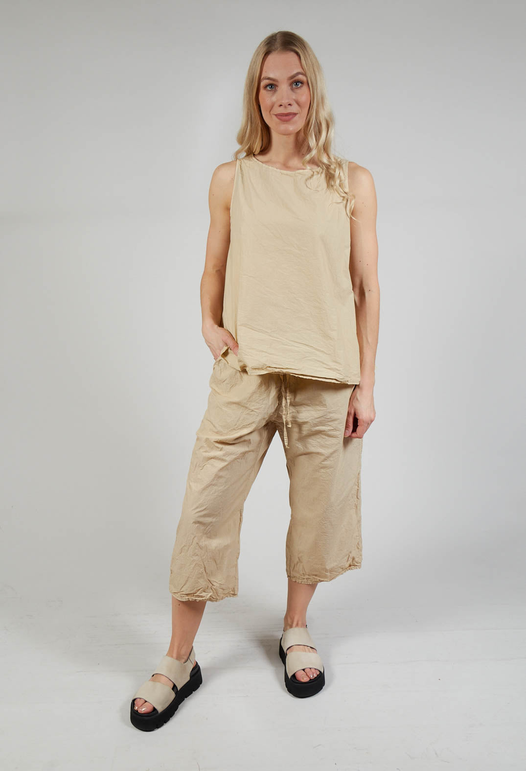 Wide and Short Trousers TC in Cream