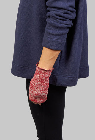 Fingerless Gloves in Red and Beige