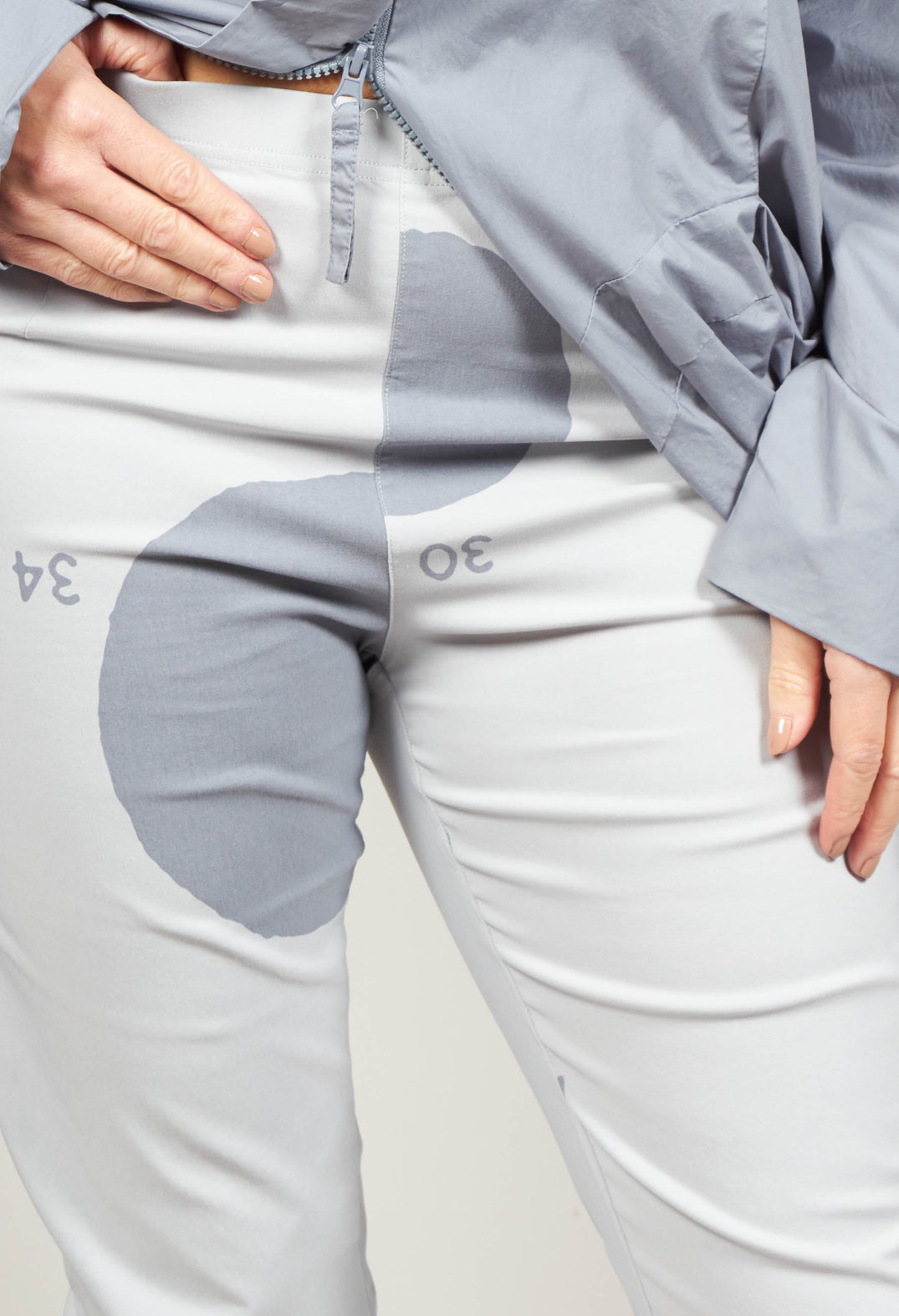 Skinny Fit Trousers in Water Print