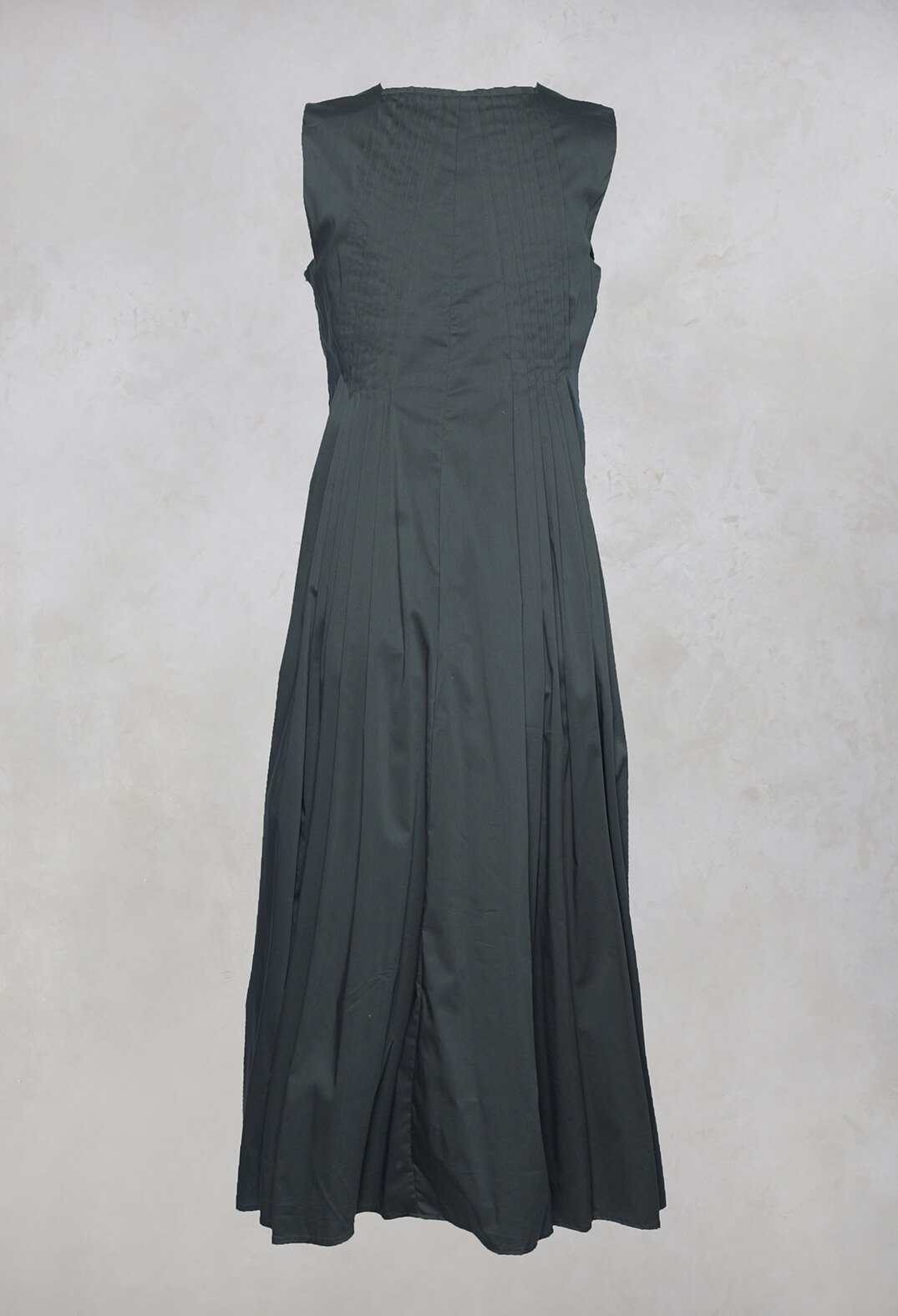 Sleeveless Maxi Dress in Combu