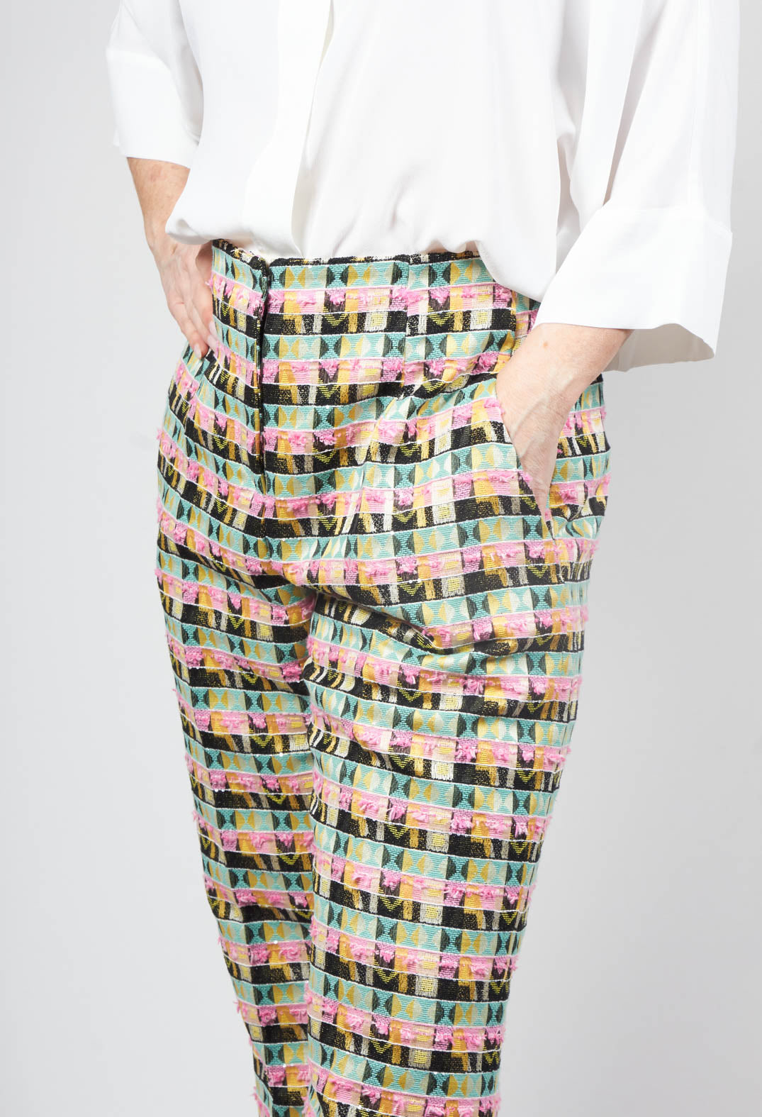 black multicolour wide leg trousers with front pockets