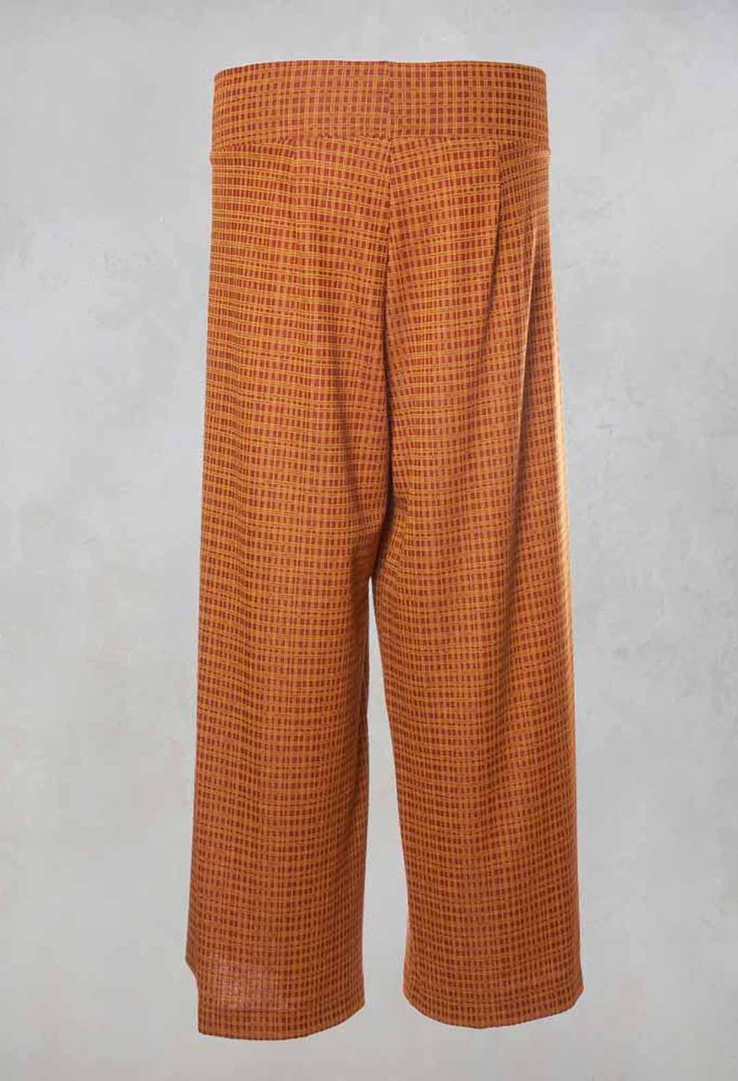 Wide Legged Trousers in Bronzo