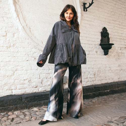 Styling: Avant Garde Chic