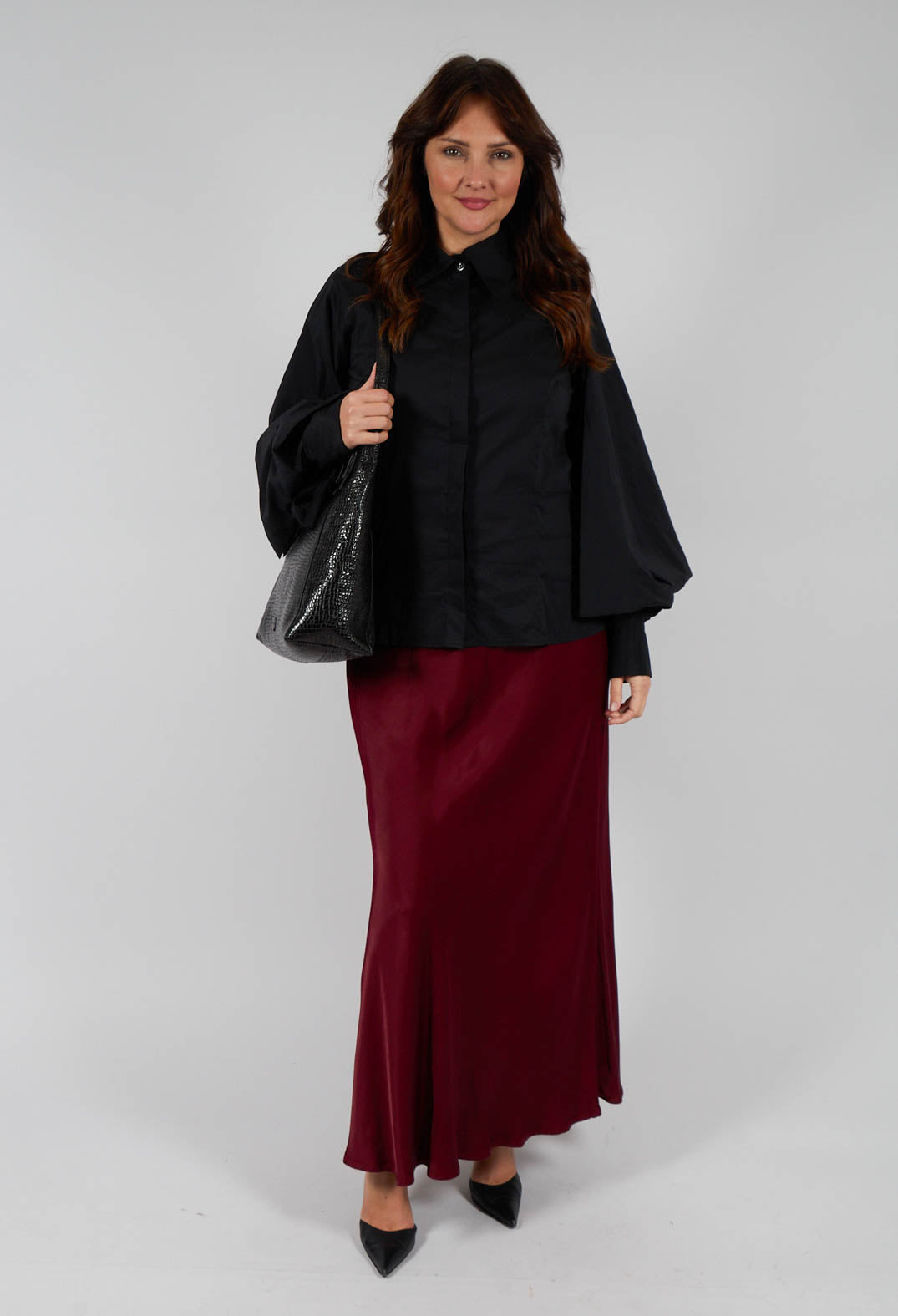 Shirt with Flared Puff Sleeves in Black