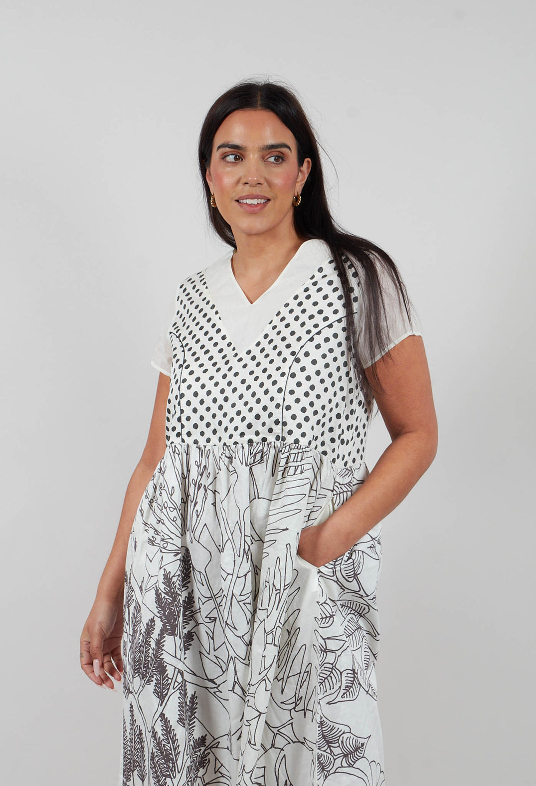 Black Forest Vervain Dress in Natural/Charcoal