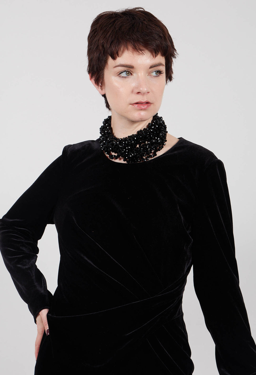 Balneaire Velvet Dress in Noir