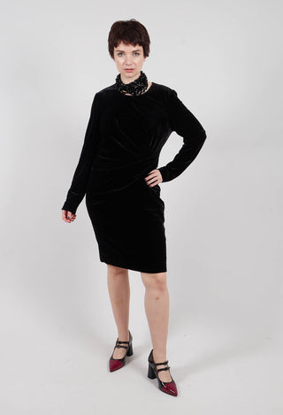 Balneaire Velvet Dress in Noir