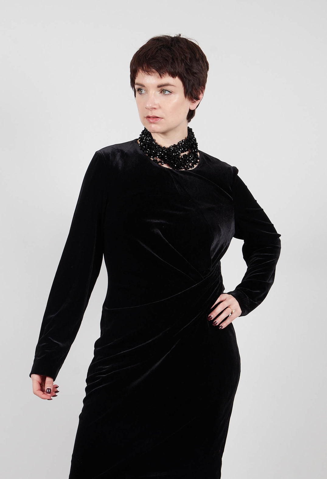 Balneaire Velvet Dress in Noir