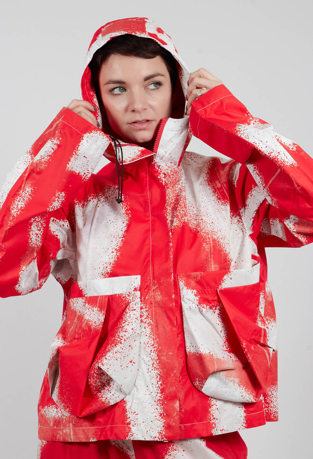 Cropped Hooded Jacket in Ketchup Print - 1001102